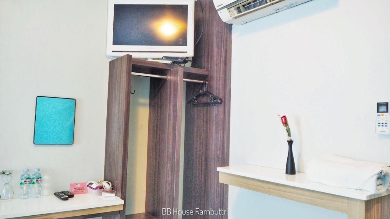 Bb House Rambuttri Pansiyon Bangkok Dış mekan fotoğraf